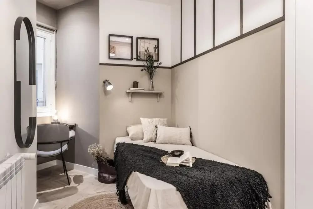 Utrera - 4 Bedrooms in Trafalgar - photo 14