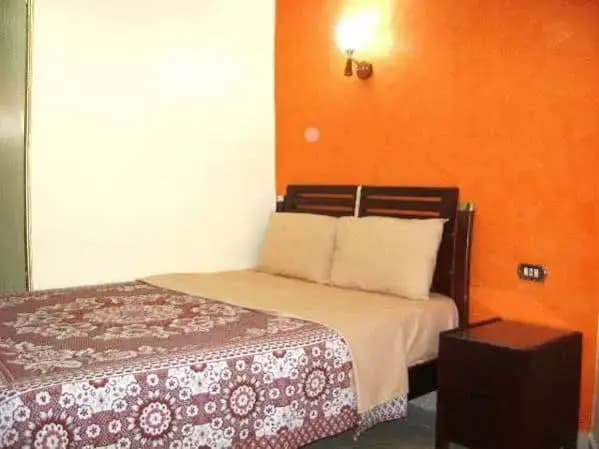 Rotana Palace Hostel - photo 2