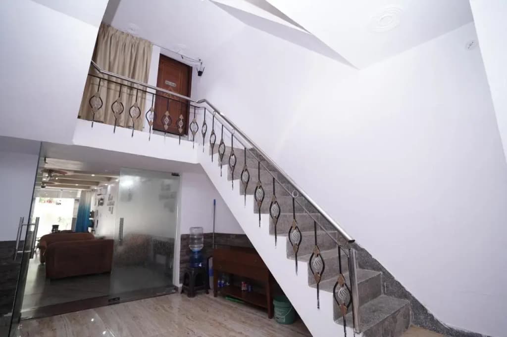 Hotel Lecston inn - photo 9