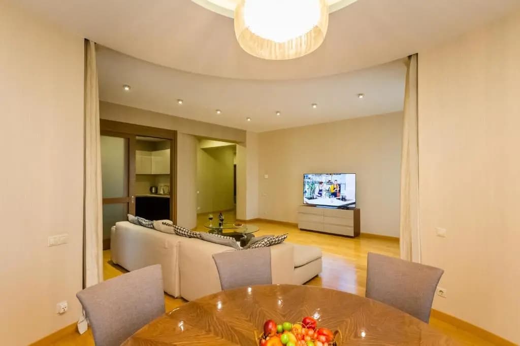 Central Cosy 5BD-5BATH Apartment - photo 6
