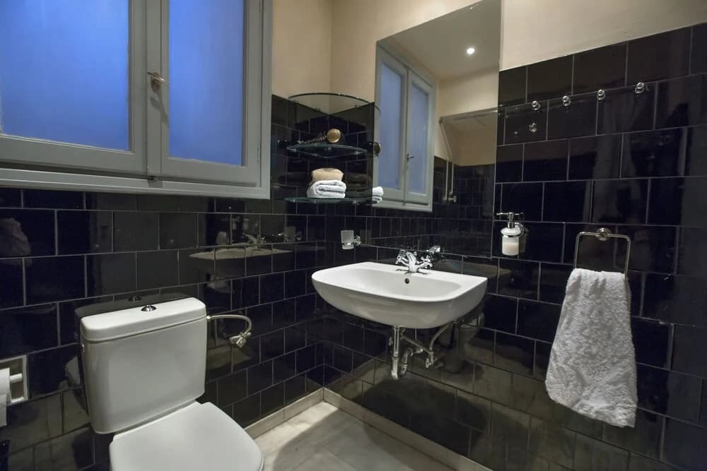 Downtown, classic apartment in Syntagma by GHH - photo 8