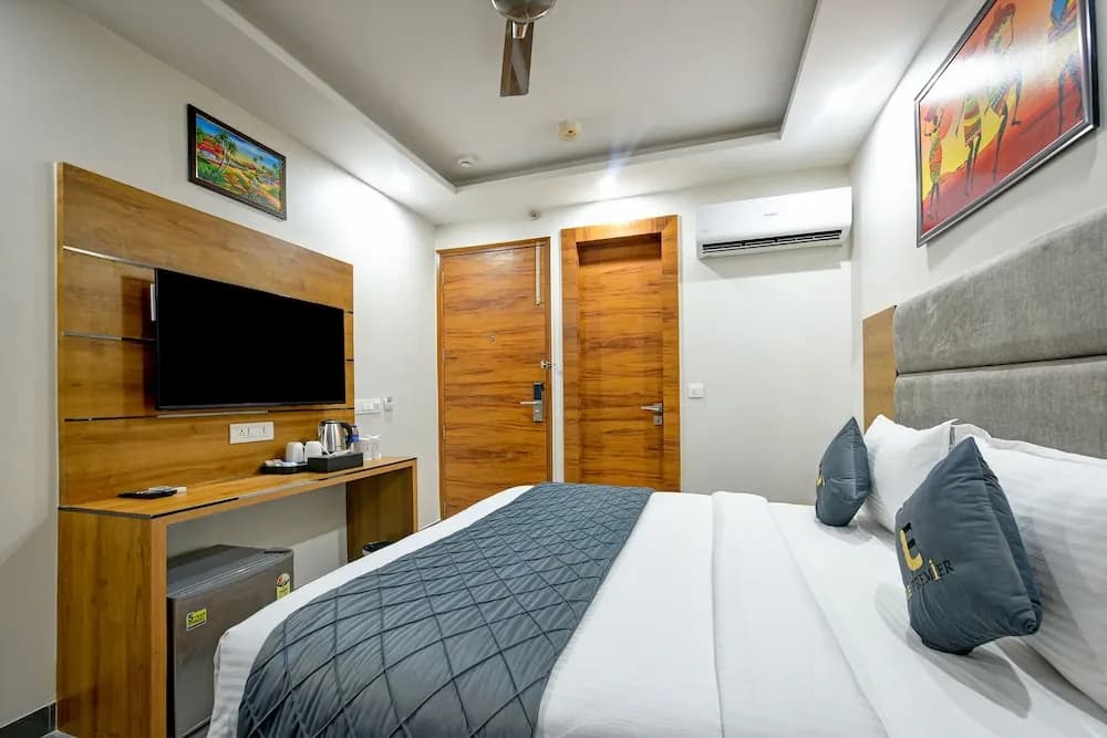 Hotel Le Premier - photo 1