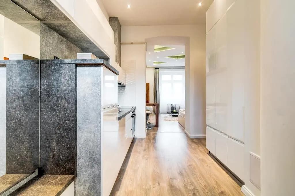 Diamond Residence - Marble Apartment - photo 11