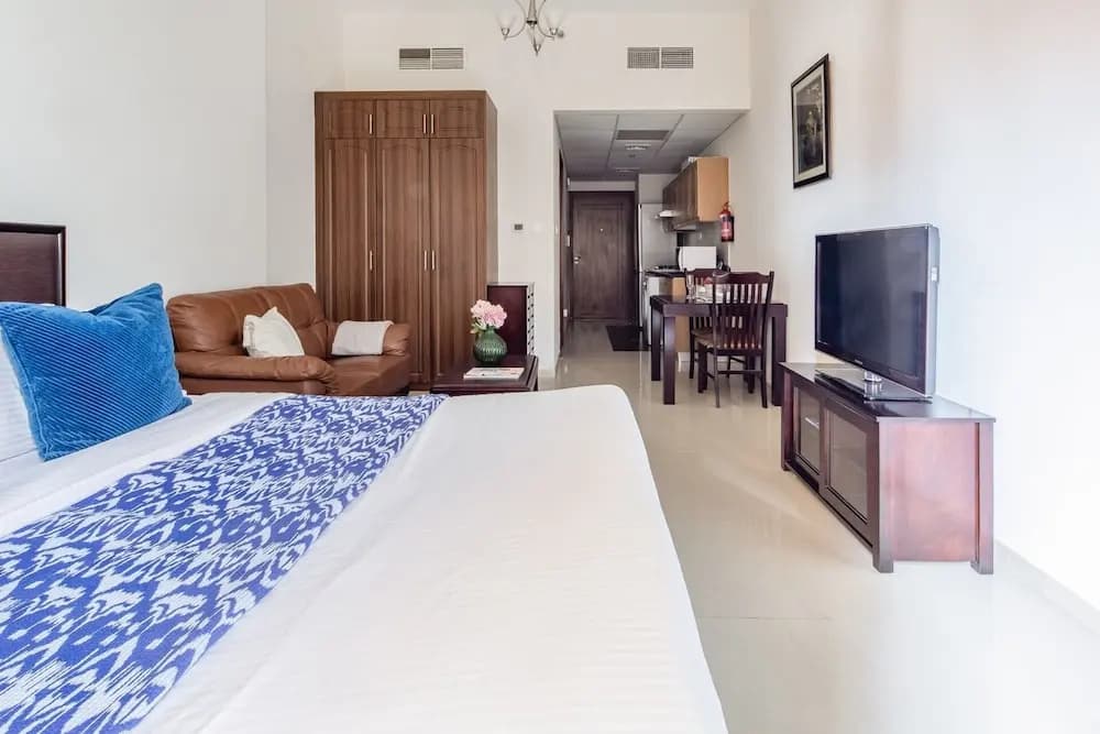 Premier Studio in Sports City w/ Golf Course View! - photo 3
