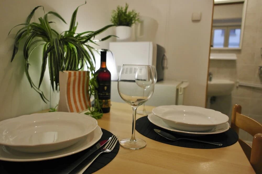 Hi5 Apartments - Parliament - photo 26