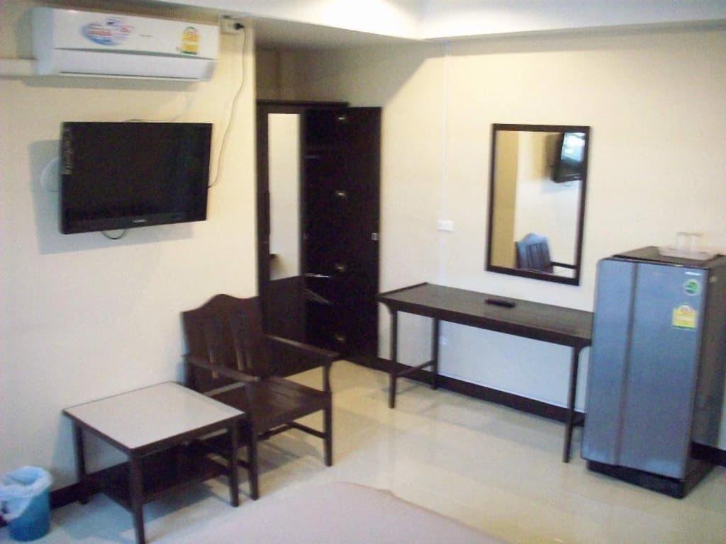 Orient House - photo 5