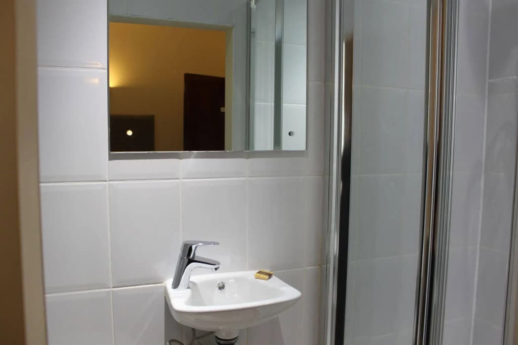 So Kings Cross Hotel - photo 8