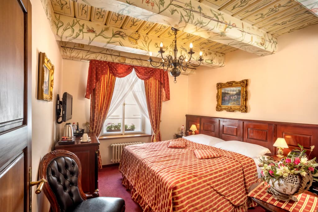 Hotel U Zlatého Stromu Prague by BHG - photo 6
