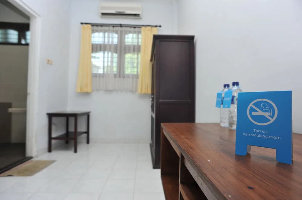 Airy Legian Gang Mangga 7 Kuta Bali - photo 8