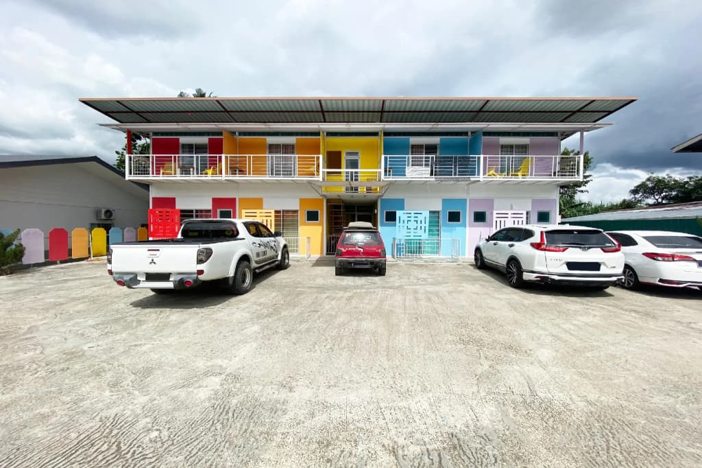 OYO HOME 90312 Rainbow Guesthouse - main photo