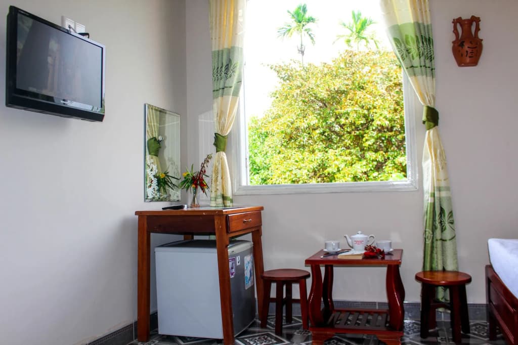 Apricot Homestay - photo 2