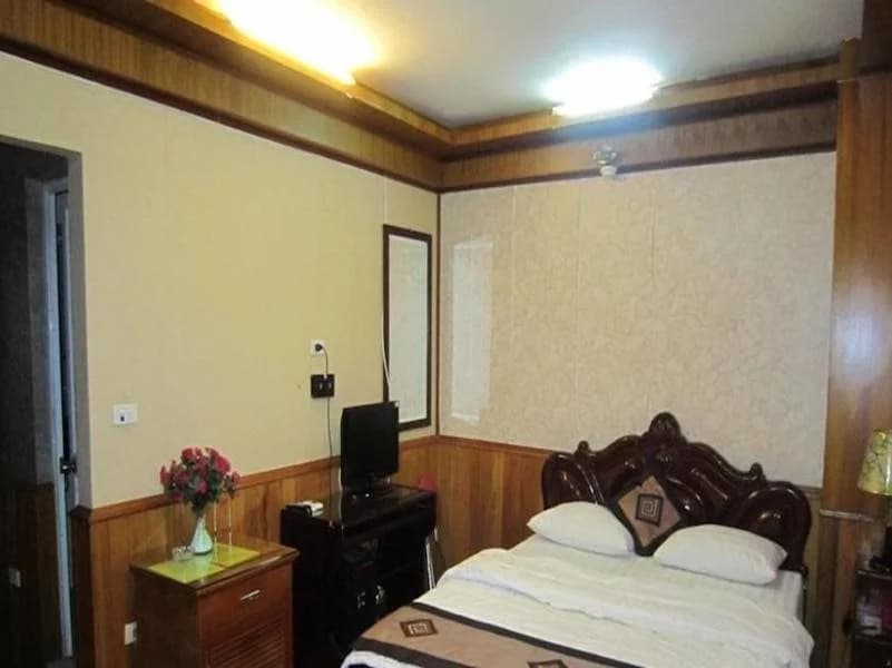 Valentine Hotel - photo 3