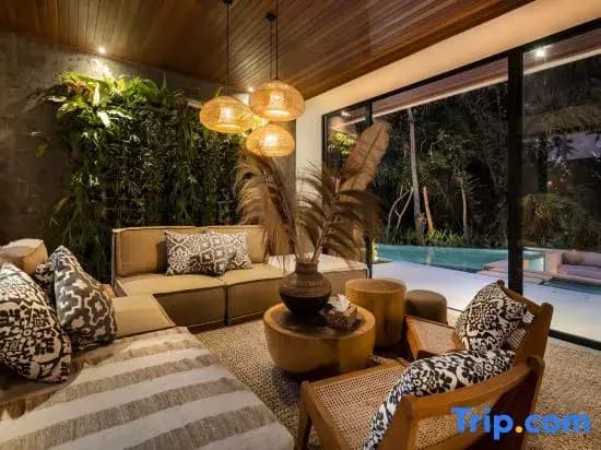 Villa Lumen by BaliSuperHost - photo 3