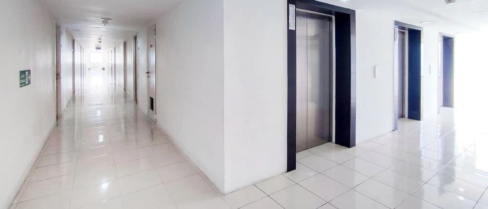 TRV at Bassura Apartment by Ruang Nyaman - photo 13