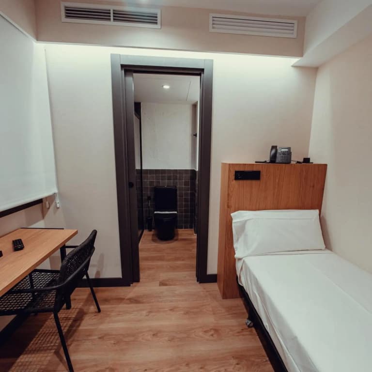 Hotel Transit - photo 30