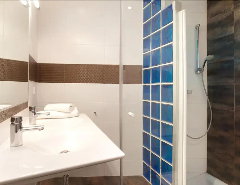 AB Modern Gràcia Apartment - photo 6