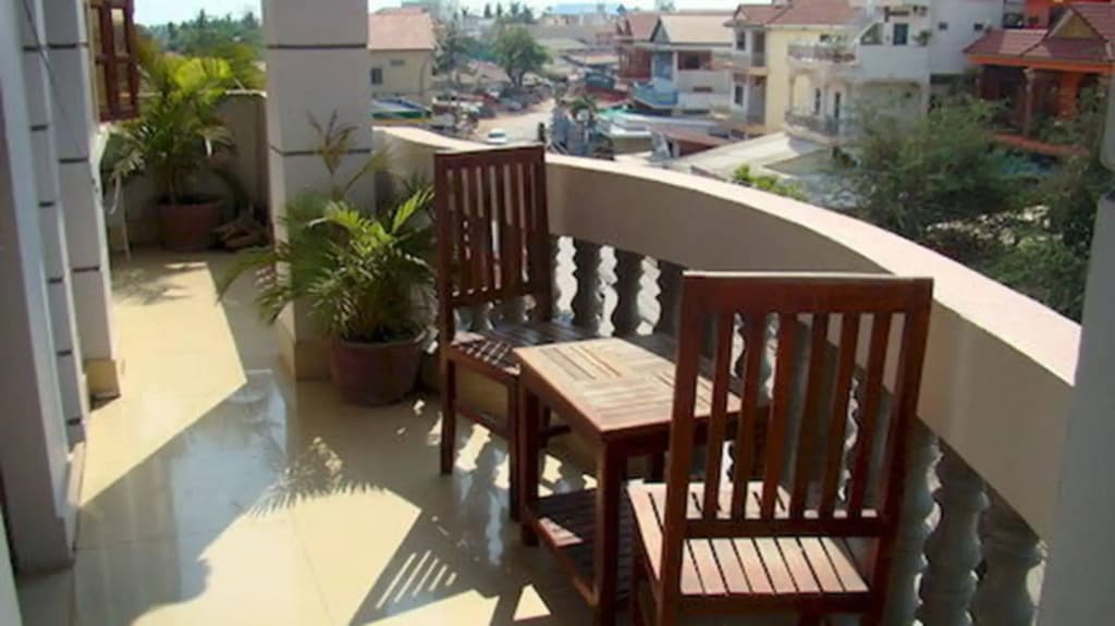 The Golden Square Villa - photo 13
