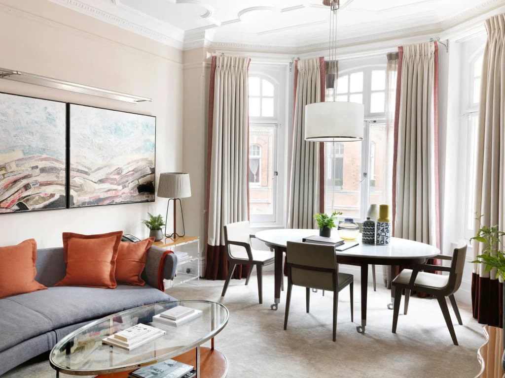 The Athenaeum Hotel & Residences - photo 7