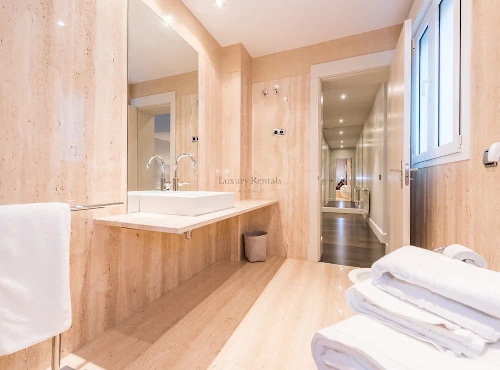 2 bedrooms Golden Mile barrio Salamanca ( Serrano I ) - photo 7