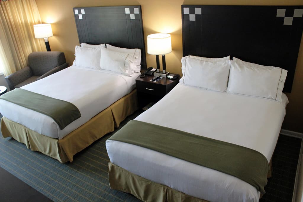 Holiday Inn Express Van Nuys by IHG - photo 4