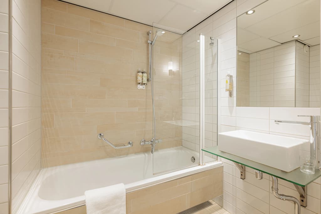 Leonardo Eden Hotel Amsterdam City Center - photo 9