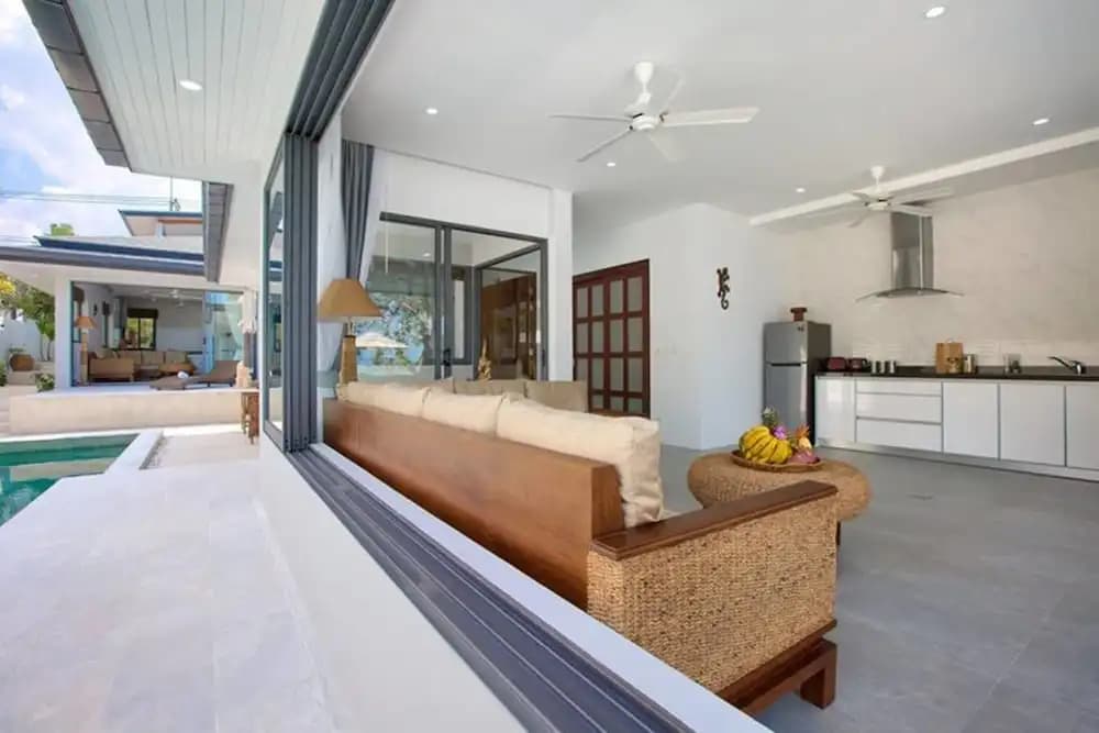 7 Bed Beautiful Beach Front Villa - photo 6