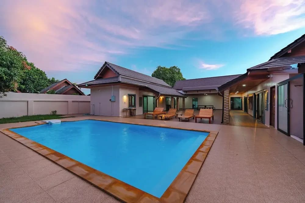 Spacious 4BR Pool Villa in Chalong V155 - photo 1