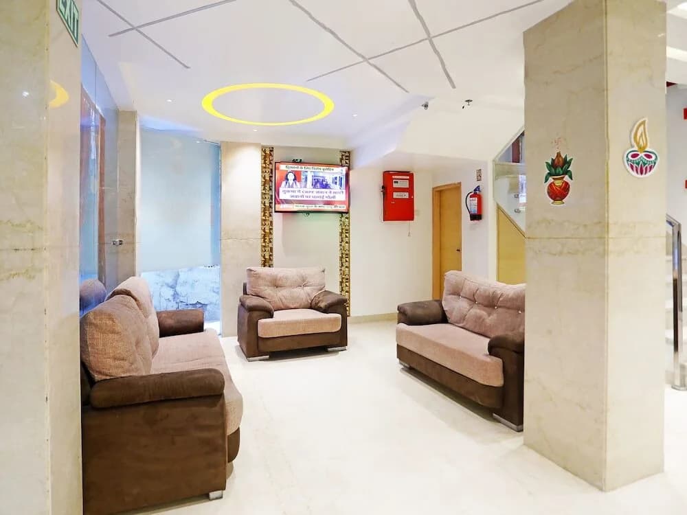 Hotel Kuber International - photo 1