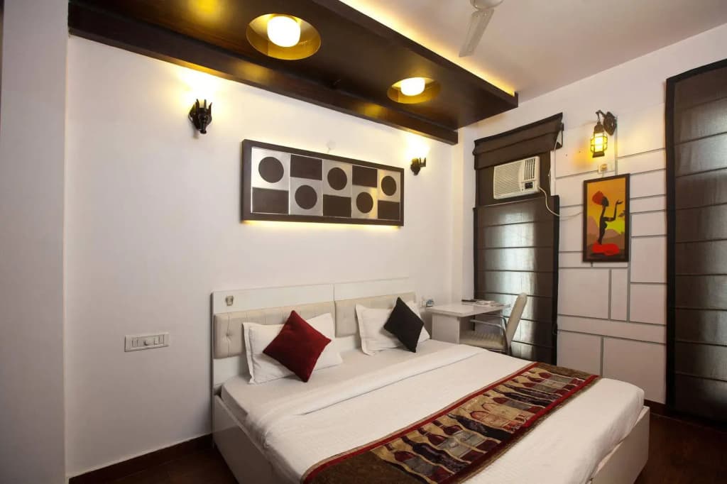 RK Residency Hotel - photo 3