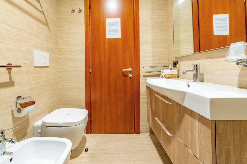 Andenis Tiber House - photo 8