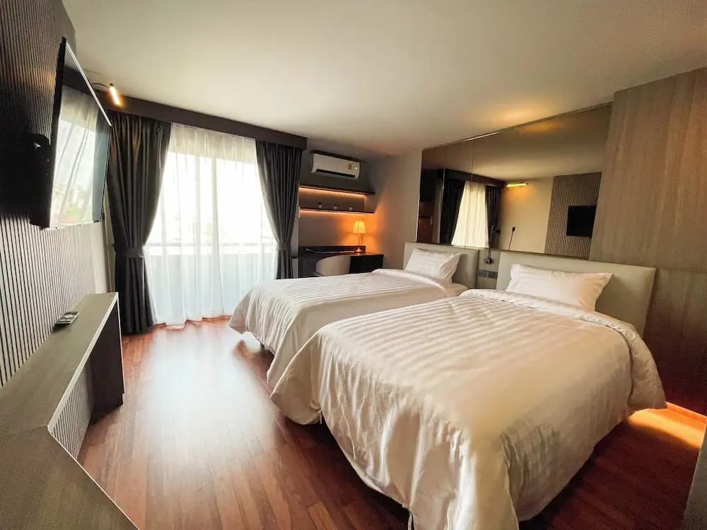 We Hotel - photo 2