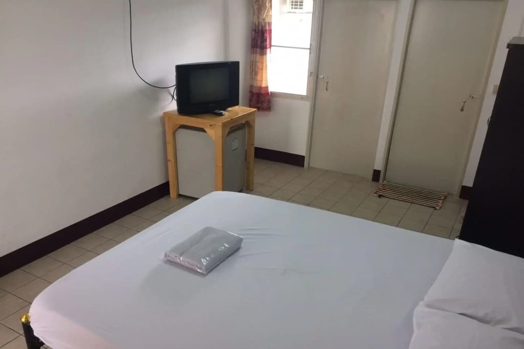 NR Guesthouse - photo 4