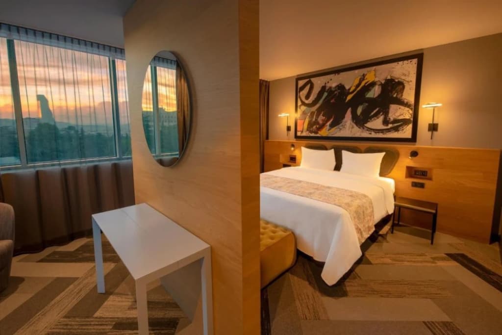 Radius Hotel Tbilisi - photo 2