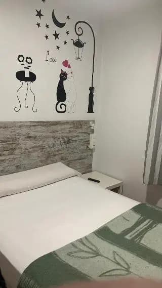 Casa De Huéspedes Almansa - photo 2