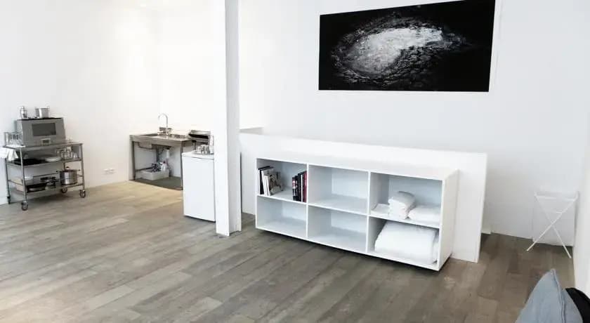 Loft Rue du Chateau Landon - photo 2