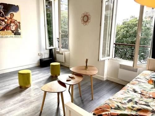 Charming Studio With Two Balconies - photo 5