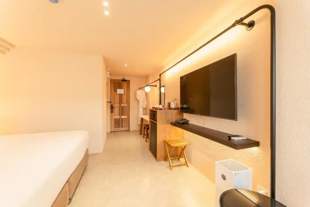 Mai Hotel - photo 18