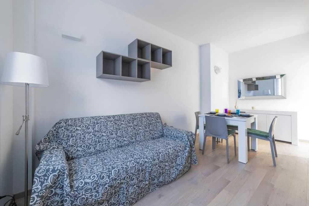 Milano Cosy APT with Balcony! - photo 4