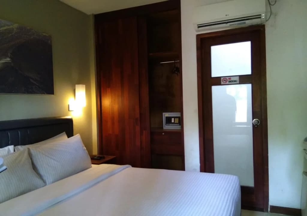 Kuta Legian Inn - photo 3