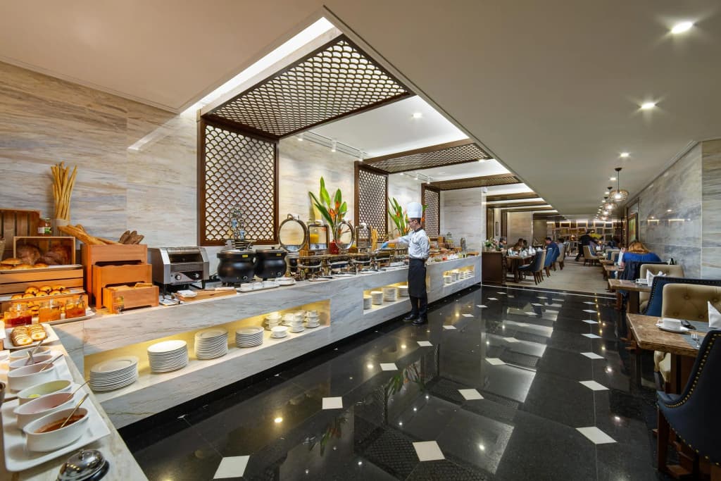 The Oriental Jade Hotel - photo 30