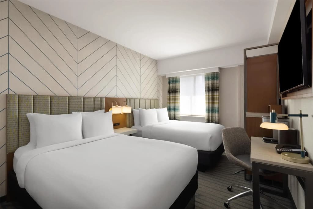 Hampton Inn Long Island City  NY - photo 13