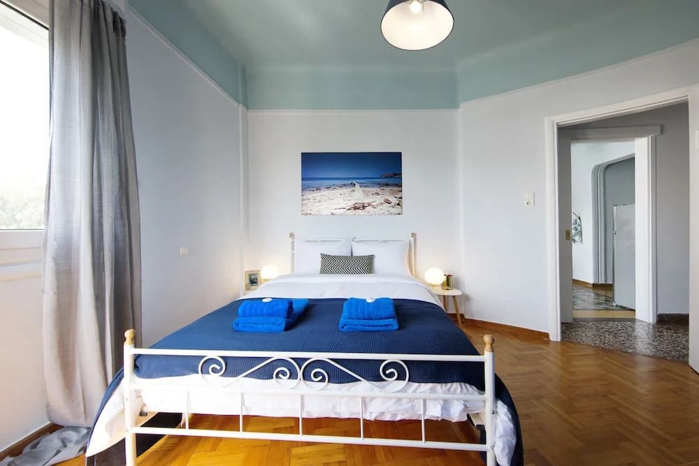 Yourhome under Acropolis Roofdeck w.view - photo 5