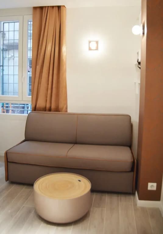 Bourgogne - Your Home in Paris - photo 5