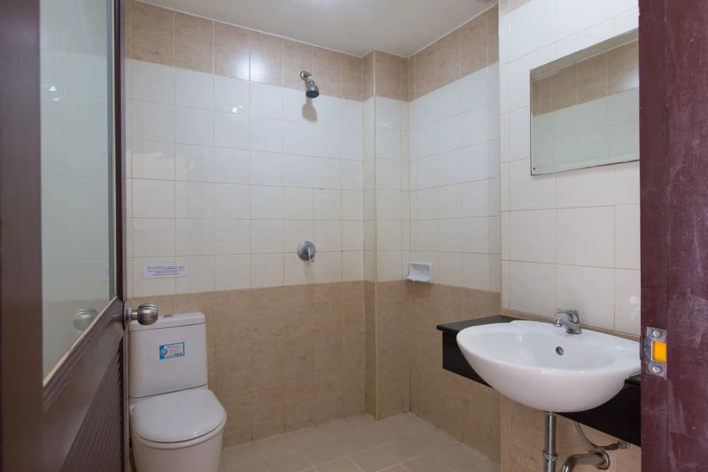 Patong Buri Hotel - photo 9