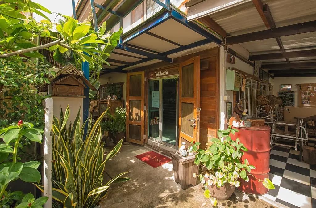 Sud Soi Guesthouse - photo 24