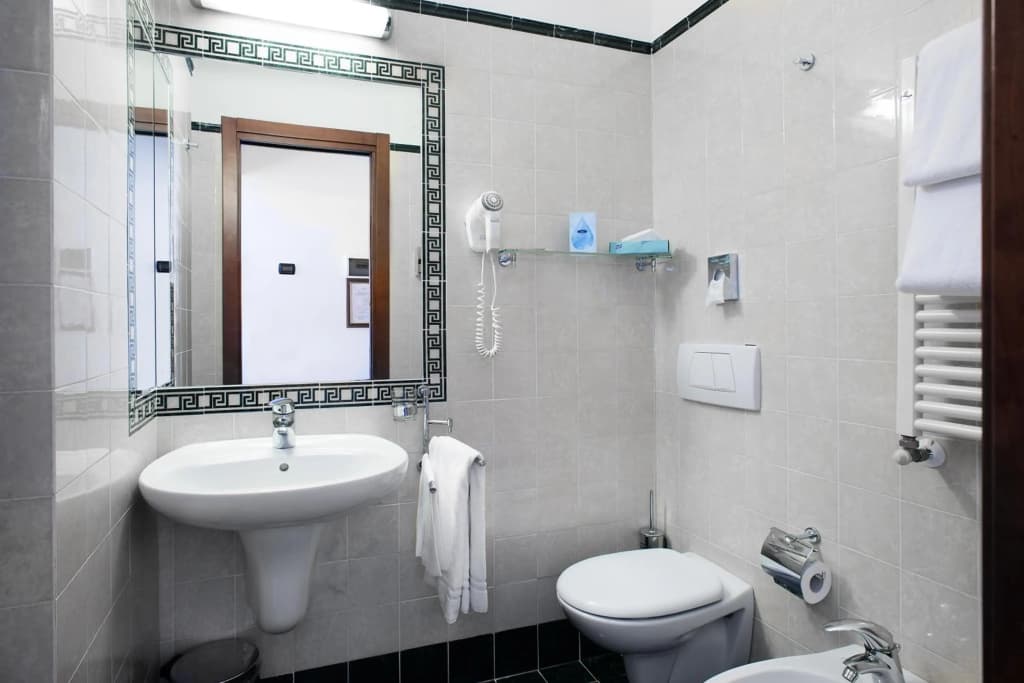 Hotel Caravaggio - photo 9