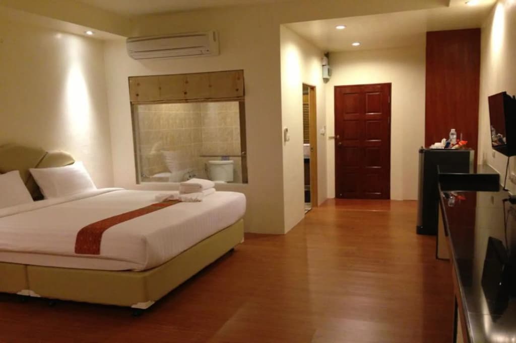 At Sea Hotel Pattaya - photo 5