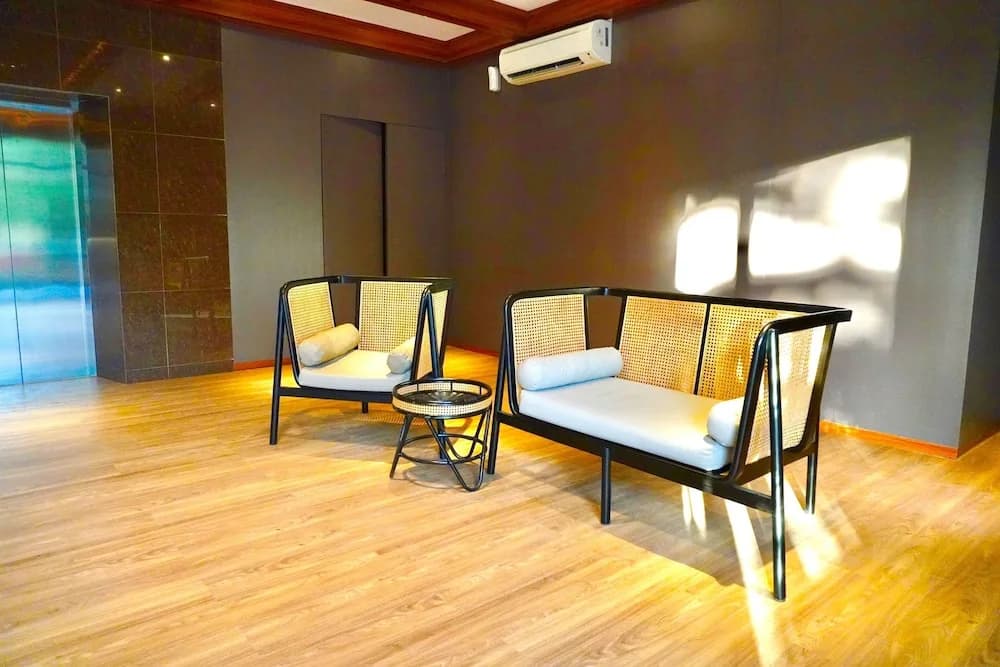 Series Hotel Sudirman - photo 3
