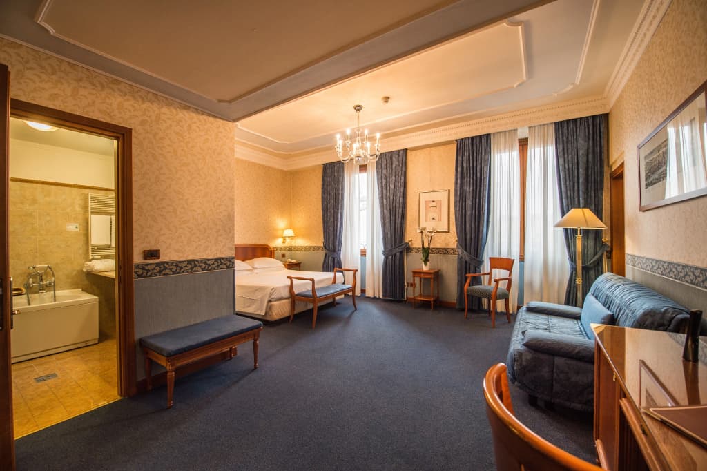 Strozzi Palace Hotel - photo 17