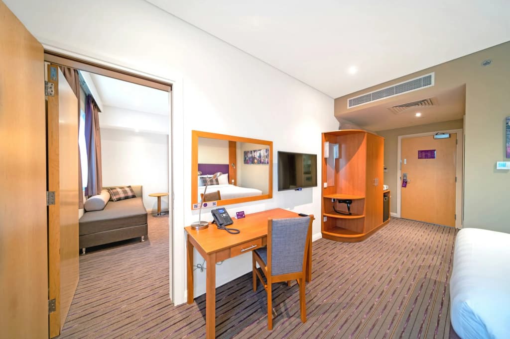 Premier Inn Dubai Silicon Oasis Hotel - photo 3